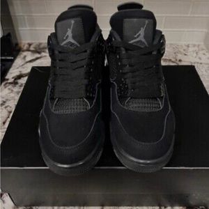 BLACK CAT JORDAN 4S SIZE 9.5 W RECEIPT